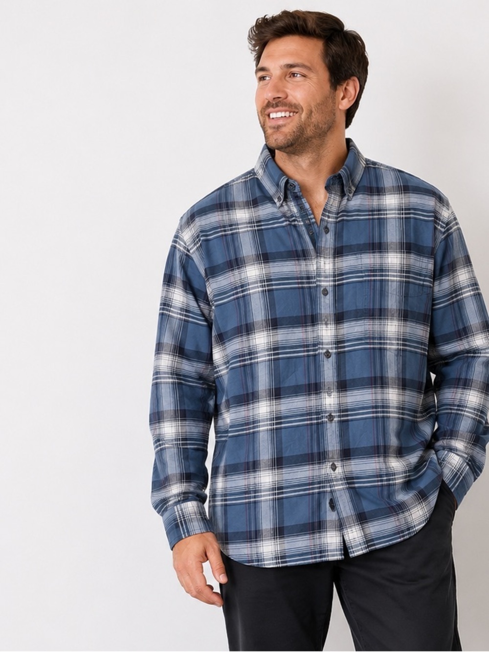 GAP Blue and White Plaid Casual Button-Down Shirt